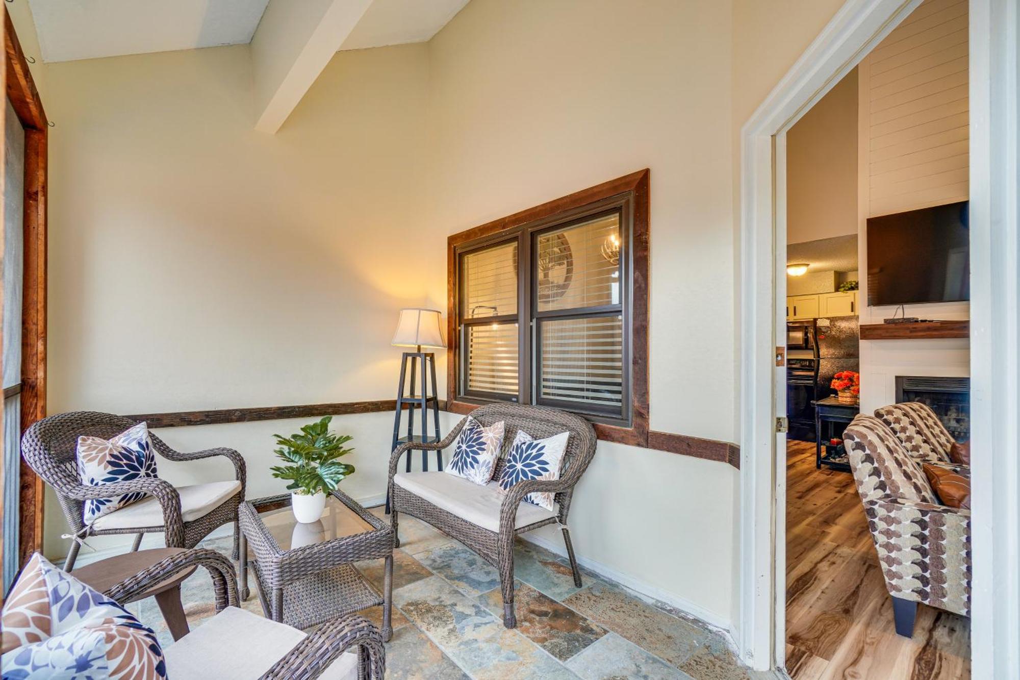 Downtown Gatlinburg Condo With Mountain-View Balcony Dış mekan fotoğraf