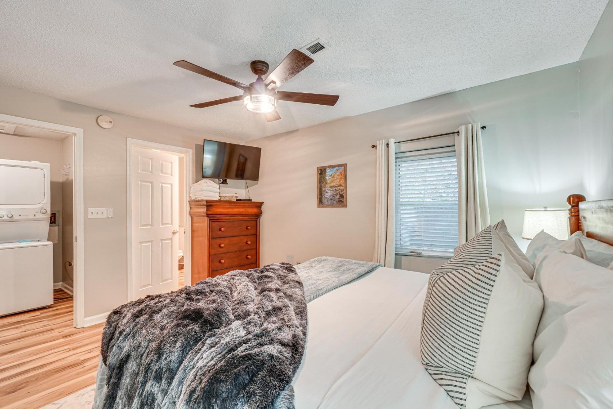 Downtown Gatlinburg Condo With Mountain-View Balcony Dış mekan fotoğraf